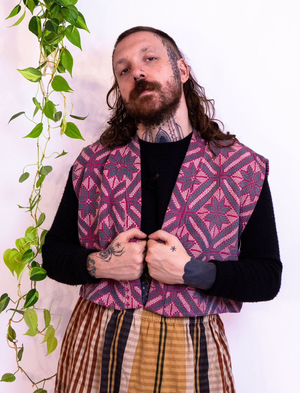 Embroidered Cropped Vest IV