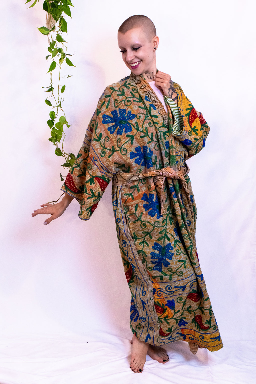 Suzani Kantha Oversized Kaftan Robe VIII
