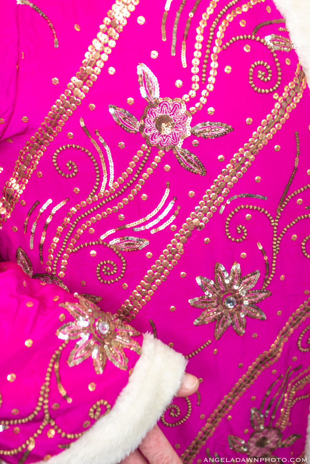 Fuzzy Saree Robe III