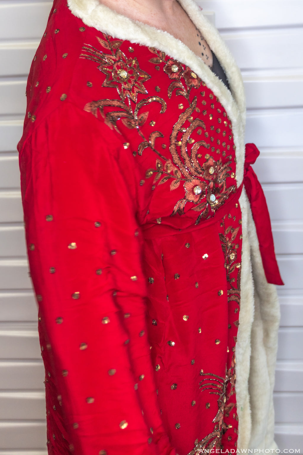 Fuzzy Saree Robe X